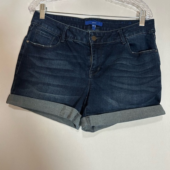 Apt. 9 Women's Rolled Hem Jean Shorts - Dark Blue Size 12 - Picture 1 of 7